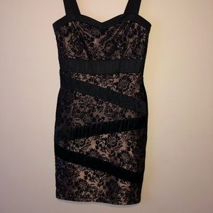 Fittted rose gold dress